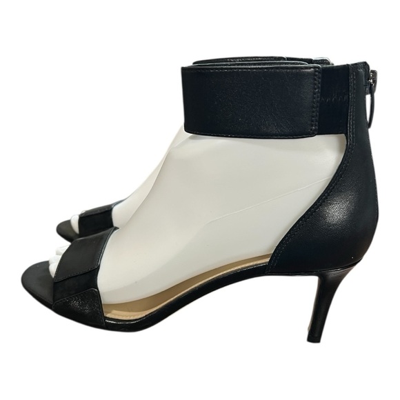 Via Spiga B-Lavinia Black Stilettos Zippered Heel and Ankle Strap Accents 6M - Picture 9 of 12